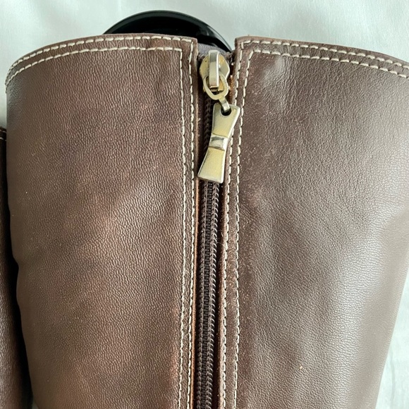 BROWN LEATHER RIDING BOOTS - Picture 7 of 8